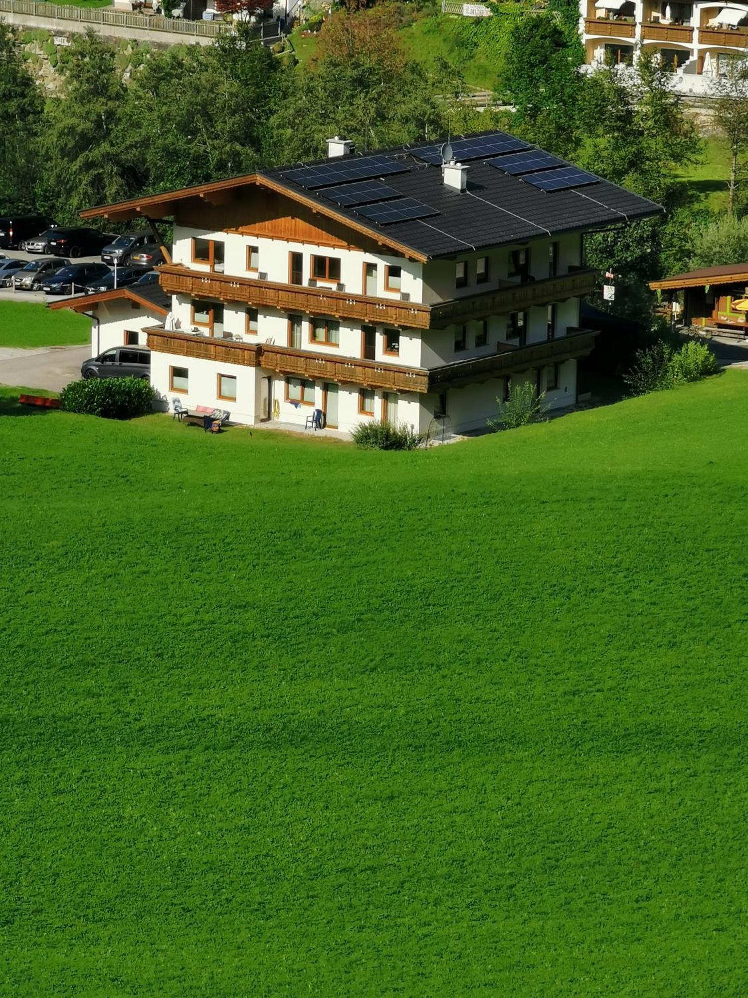 Ferienwohnung Apart Geisler Mayrhofen Exterior foto